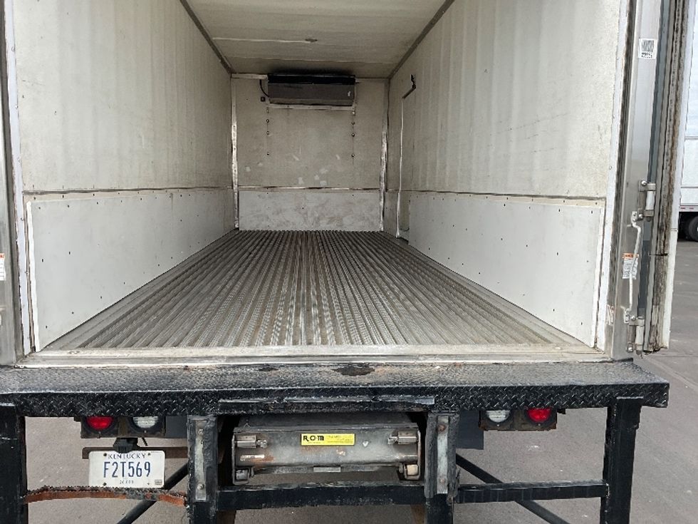 Refrigerated Truck-Light and Medium Duty Trucks-Freightliner-2019-M2-Indianapolis-IN-387,174\n\t\tmiles-$ 20,000 - Image 10