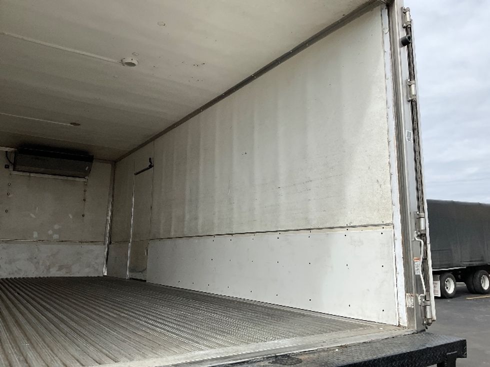 Refrigerated Truck-Light and Medium Duty Trucks-Freightliner-2019-M2-Indianapolis-IN-387,174\n\t\tmiles-$ 20,000 - Image 12
