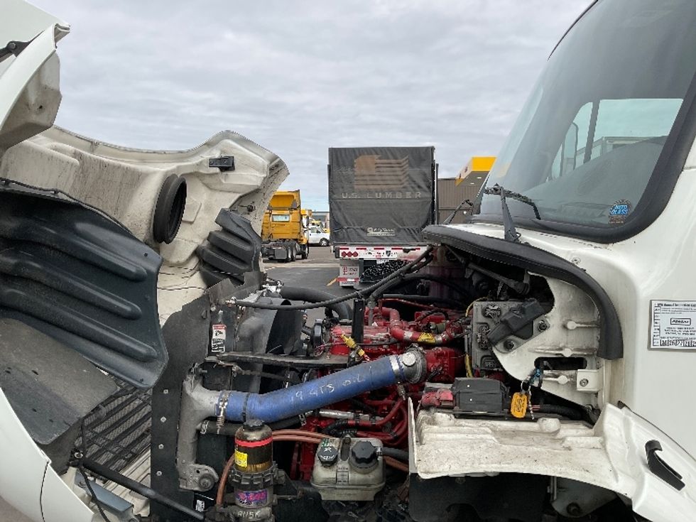 Refrigerated Truck-Light and Medium Duty Trucks-Freightliner-2019-M2-Indianapolis-IN-387,174\n\t\tmiles-$ 20,000 - Image 24