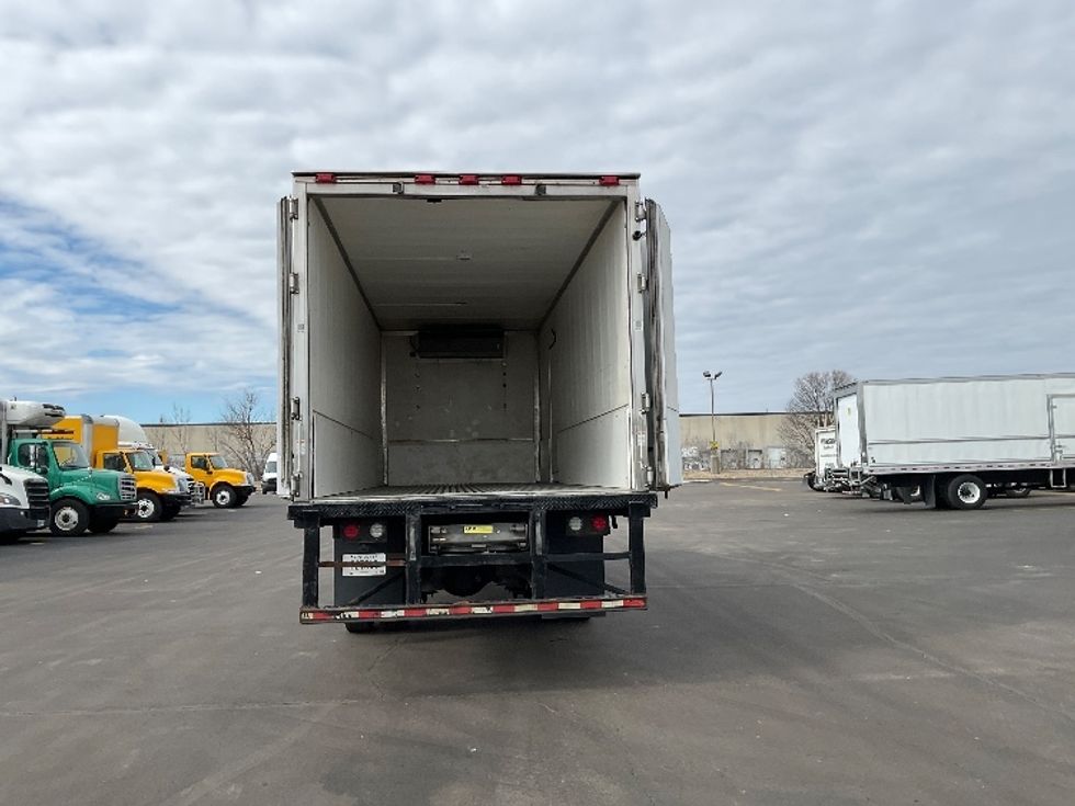 Refrigerated Truck-Light and Medium Duty Trucks-Freightliner-2019-M2-Indianapolis-IN-387,174\n\t\tmiles-$ 20,000 - Image 8