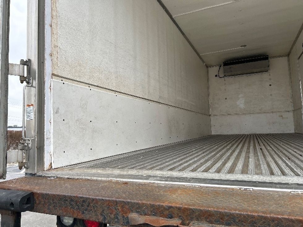 Refrigerated Truck-Light and Medium Duty Trucks-Freightliner-2019-M2-Indianapolis-IN-395,038\n\t\tmiles-$ 20,000 - Image 11