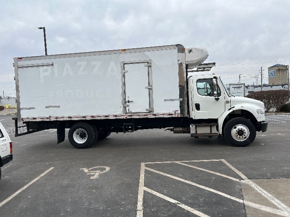 Refrigerated Truck-Light and Medium Duty Trucks-Freightliner-2019-M2-Indianapolis-IN-395,038\n\t\tmiles-$ 20,000 - Image 15