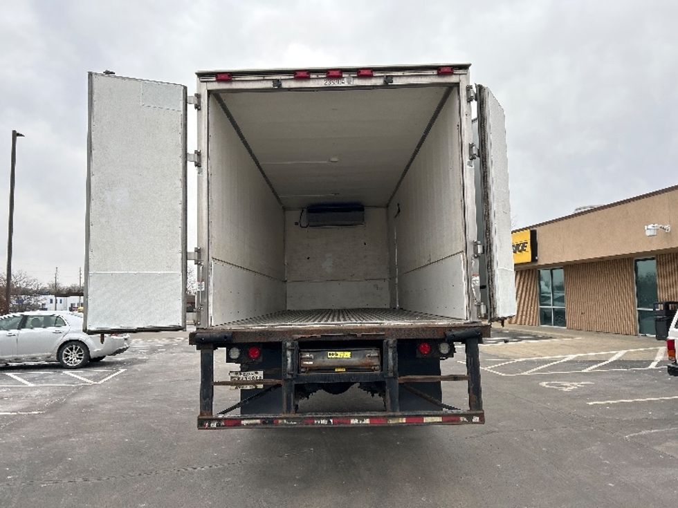 Refrigerated Truck-Light and Medium Duty Trucks-Freightliner-2019-M2-Indianapolis-IN-395,038\n\t\tmiles-$ 20,000 - Image 8