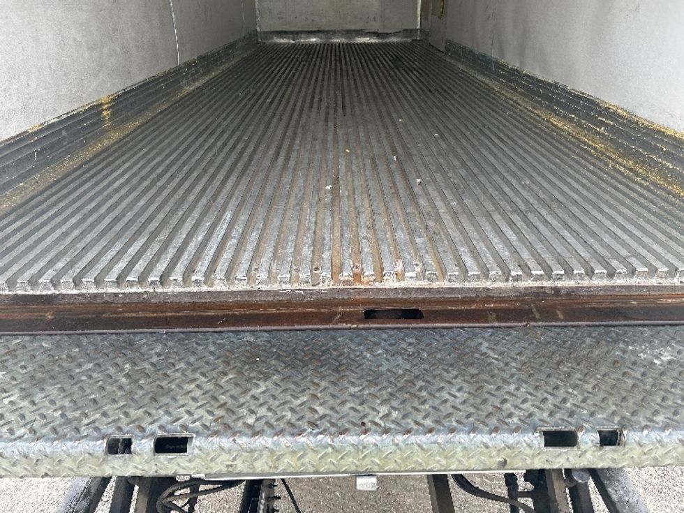 Refrigerated Truck-Light and Medium Duty Trucks-Freightliner-2019-M2-Jackson-TN-292,674\n\t\tmiles-$ 34,500 - Image 10