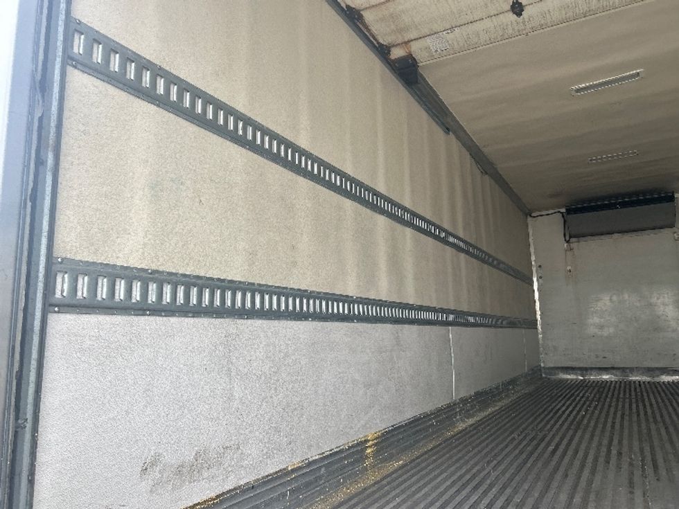 Refrigerated Truck-Light and Medium Duty Trucks-Freightliner-2019-M2-Jackson-TN-292,674\n\t\tmiles-$ 34,500 - Image 11