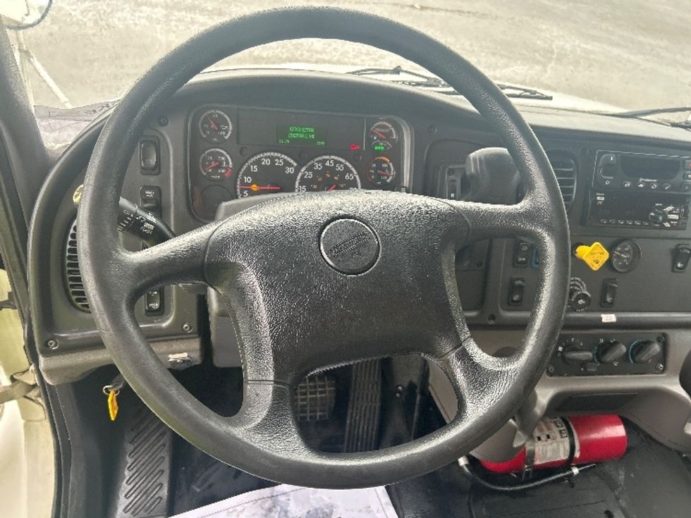 Refrigerated Truck-Light and Medium Duty Trucks-Freightliner-2019-M2-Jackson-TN-292,674\n\t\tmiles-$ 34,500 - Image 17