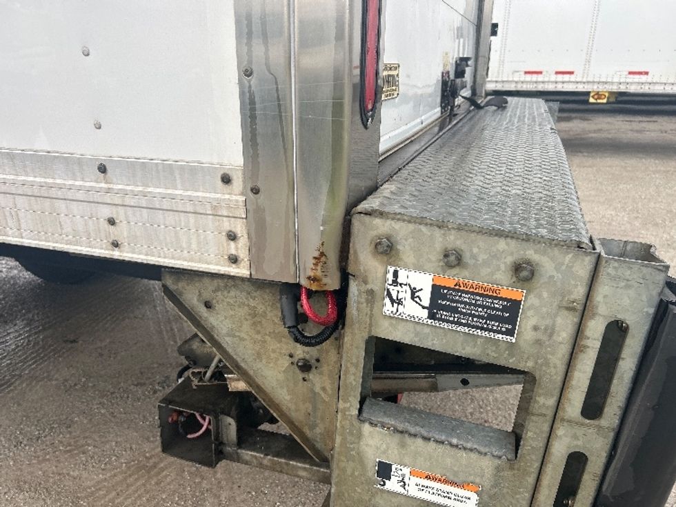 Refrigerated Truck-Light and Medium Duty Trucks-Freightliner-2019-M2-Jackson-TN-292,674\n\t\tmiles-$ 34,500 - Image 27