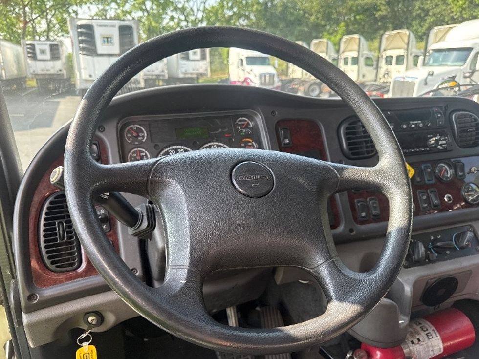 Refrigerated Truck-Light and Medium Duty Trucks-Freightliner-2019-M2-Jessup-MD-166,369\n\t\tmiles-$ 61,000 - Image 17