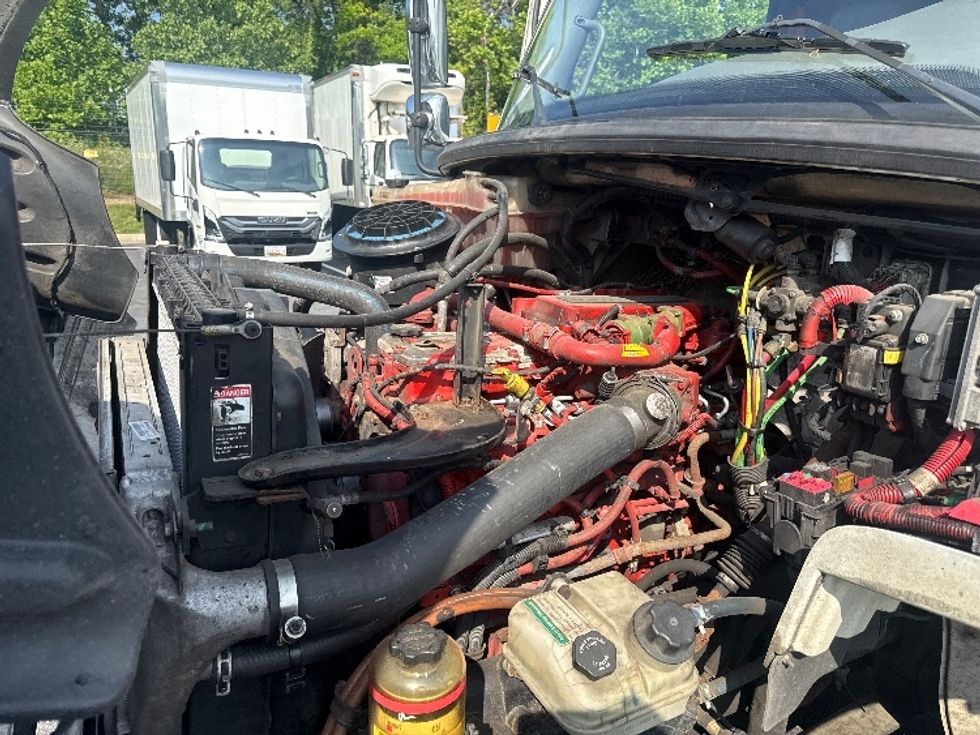Refrigerated Truck-Light and Medium Duty Trucks-Freightliner-2019-M2-Jessup-MD-166,369\n\t\tmiles-$ 61,000 - Image 22