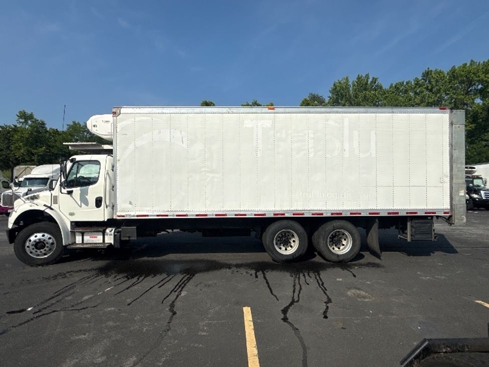 Refrigerated Truck-Light and Medium Duty Trucks-Freightliner-2019-M2-Jessup-MD-166,369\n\t\tmiles-$ 61,000 - Image 4