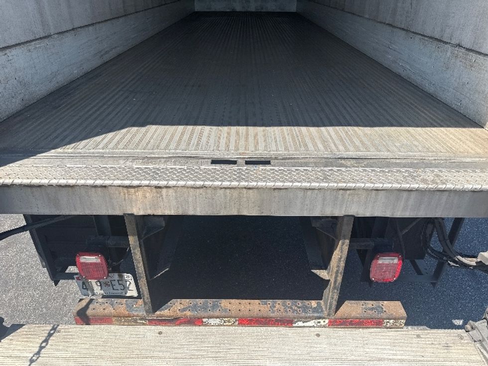 Refrigerated Truck-Light and Medium Duty Trucks-Freightliner-2019-M2-Jessup-MD-172,691\n\t\tmiles-$ 59,250 - Image 10