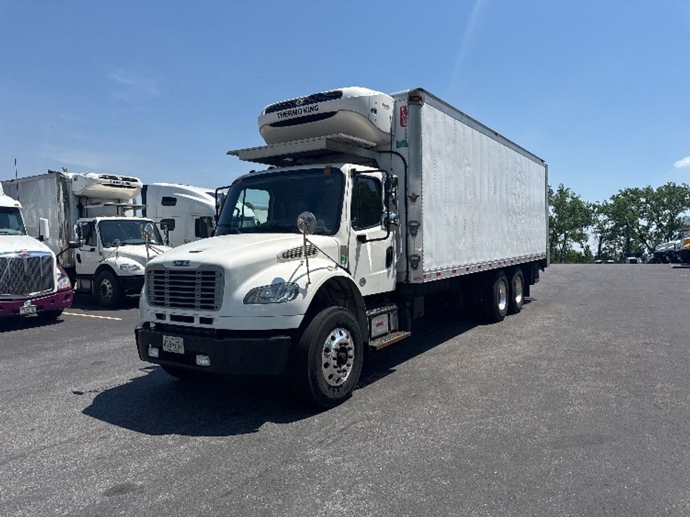 Refrigerated Truck-Light and Medium Duty Trucks-Freightliner-2019-M2-Jessup-MD-172,691\n\t\tmiles-$ 59,250 - Image 3