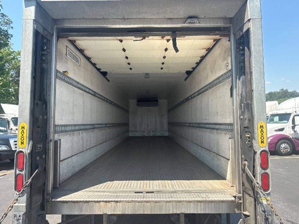 Refrigerated Truck-Light and Medium Duty Trucks-Freightliner-2019-M2-Jessup-MD-172,691\n\t\tmiles-$ 59,250 - Image 8