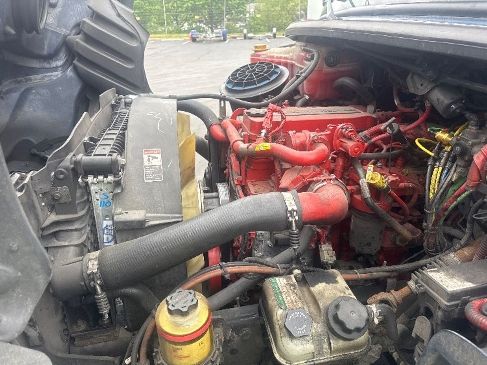 Refrigerated Truck-Light and Medium Duty Trucks-Freightliner-2019-M2-Jessup-MD-176,255\n\t\tmiles-$ 47,000 - Image 23