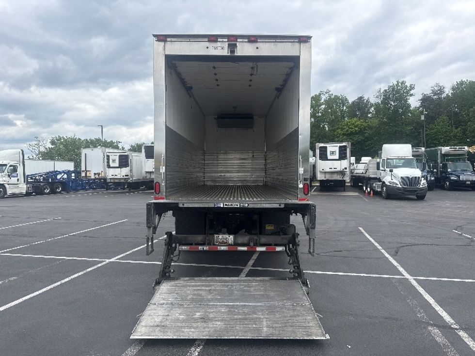 Refrigerated Truck-Light and Medium Duty Trucks-Freightliner-2019-M2-Jessup-MD-176,255\n\t\tmiles-$ 47,000 - Image 9