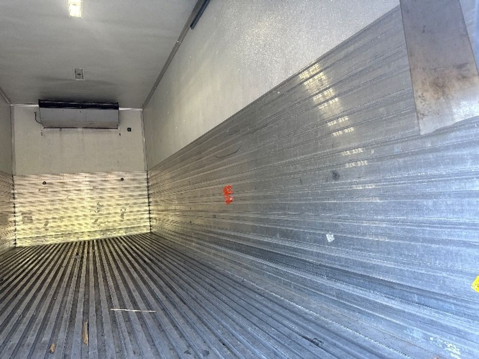 Refrigerated Truck-Light and Medium Duty Trucks-Freightliner-2019-M2-Jessup-MD-185,110\n\t\tmiles-$ 49,750 - Image 11