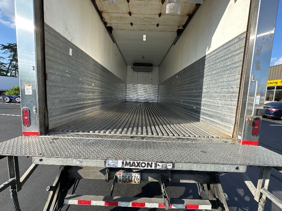 Refrigerated Truck-Light and Medium Duty Trucks-Freightliner-2019-M2-Jessup-MD-194,000\n\t\tmiles-$ 48,750 - Image 10