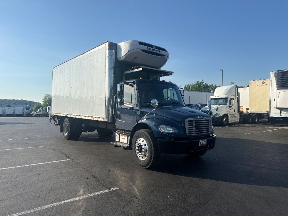 Refrigerated Truck-Light and Medium Duty Trucks-Freightliner-2019-M2-Jessup-MD-196,767\n\t\tmiles-$ 44,250 - Image 1