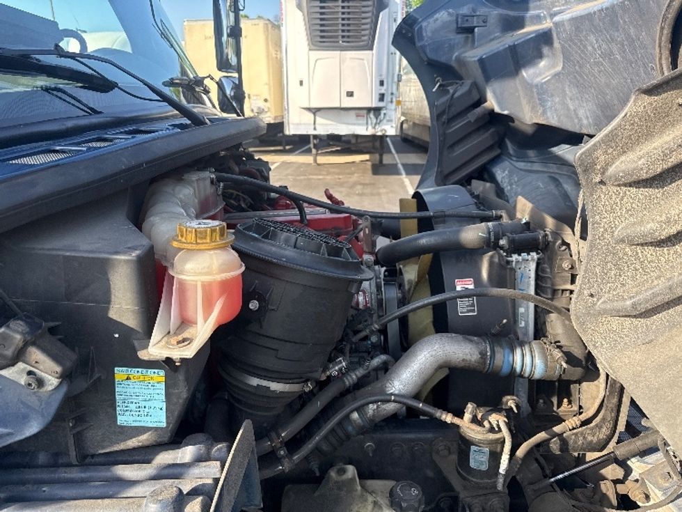 Refrigerated Truck-Light and Medium Duty Trucks-Freightliner-2019-M2-Jessup-MD-196,767\n\t\tmiles-$ 44,250 - Image 22