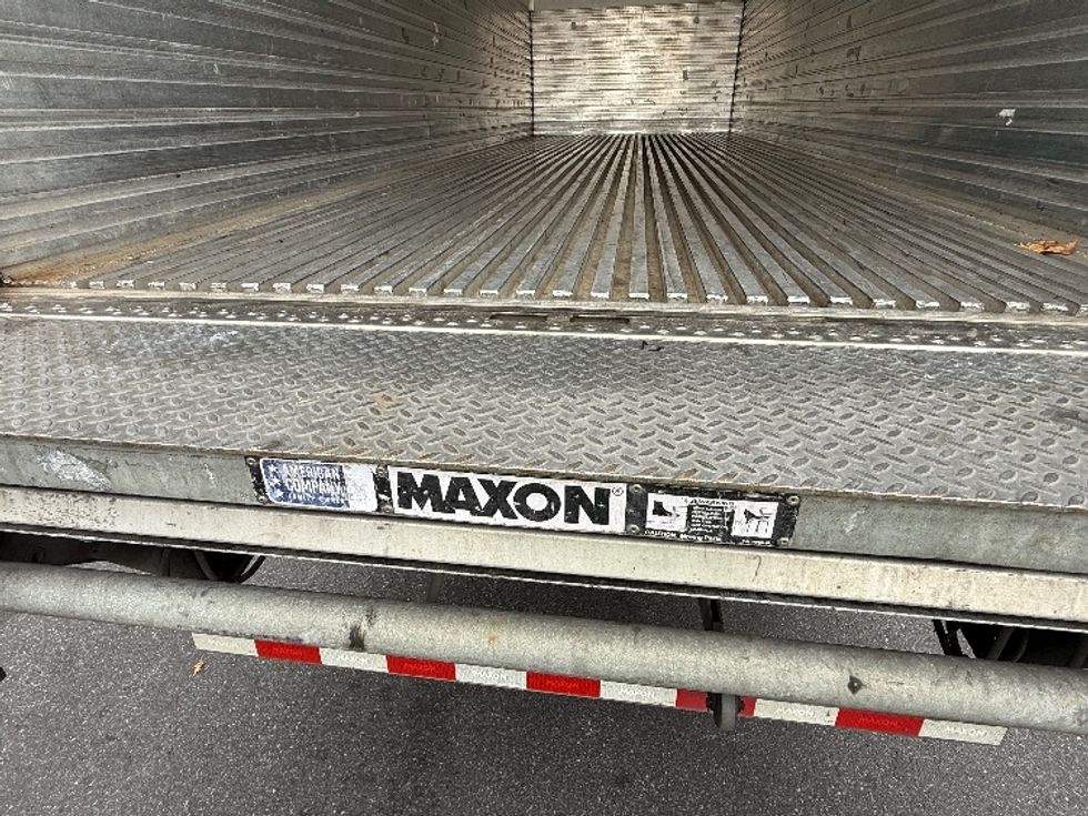 Refrigerated Truck-Light and Medium Duty Trucks-Freightliner-2019-M2-Jessup-MD-208,636\n\t\tmiles-$ 44,750 - Image 9