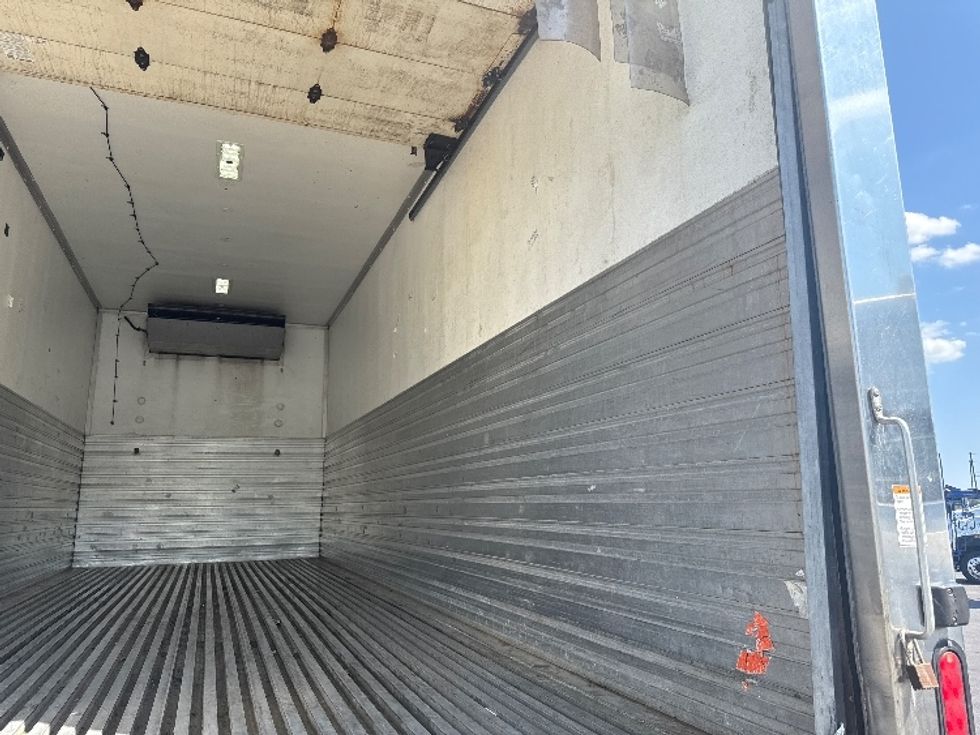 Refrigerated Truck-Light and Medium Duty Trucks-Freightliner-2019-M2-Jessup-MD-209,836\n\t\tmiles-$ 44,750 - Image 11