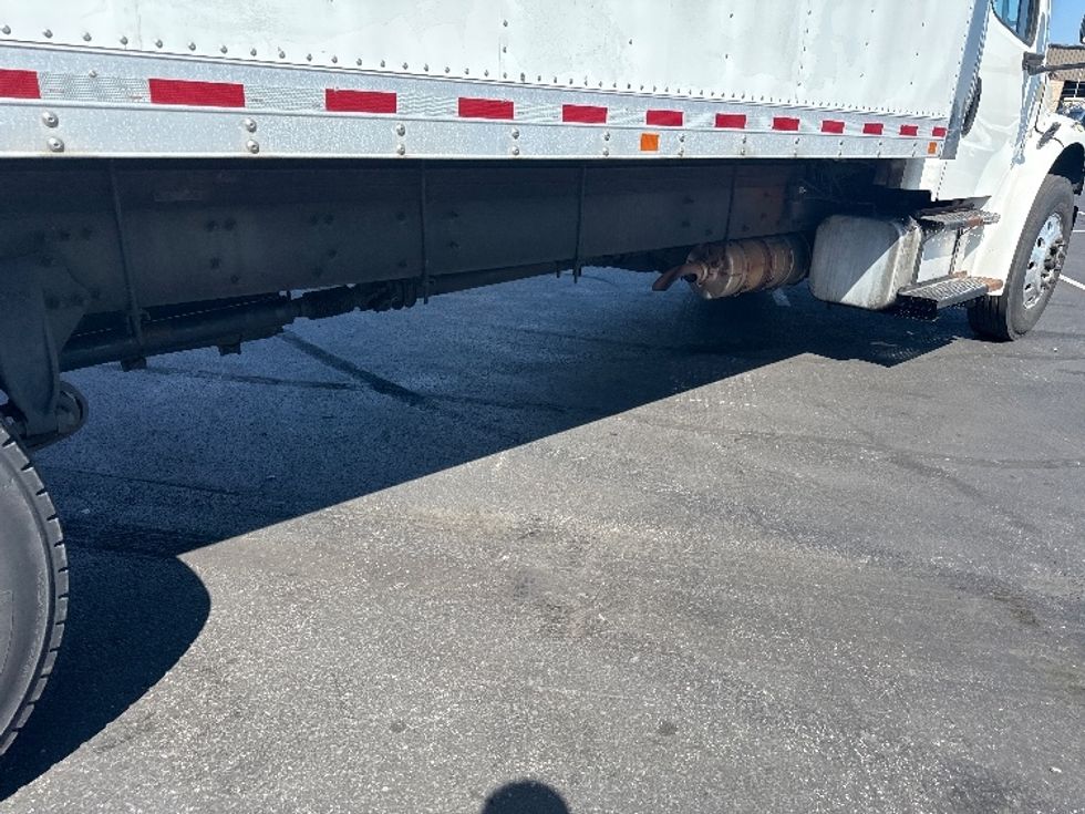 Refrigerated Truck-Light and Medium Duty Trucks-Freightliner-2019-M2-Jessup-MD-209,836\n\t\tmiles-$ 44,750 - Image 13