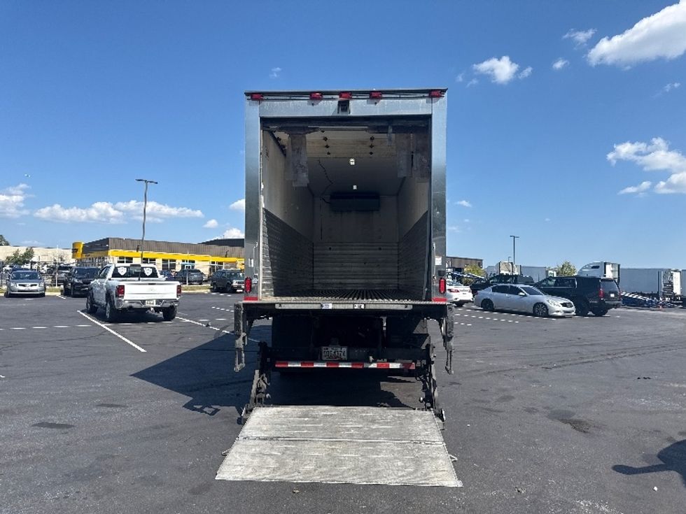 Refrigerated Truck-Light and Medium Duty Trucks-Freightliner-2019-M2-Jessup-MD-209,836\n\t\tmiles-$ 44,750 - Image 8