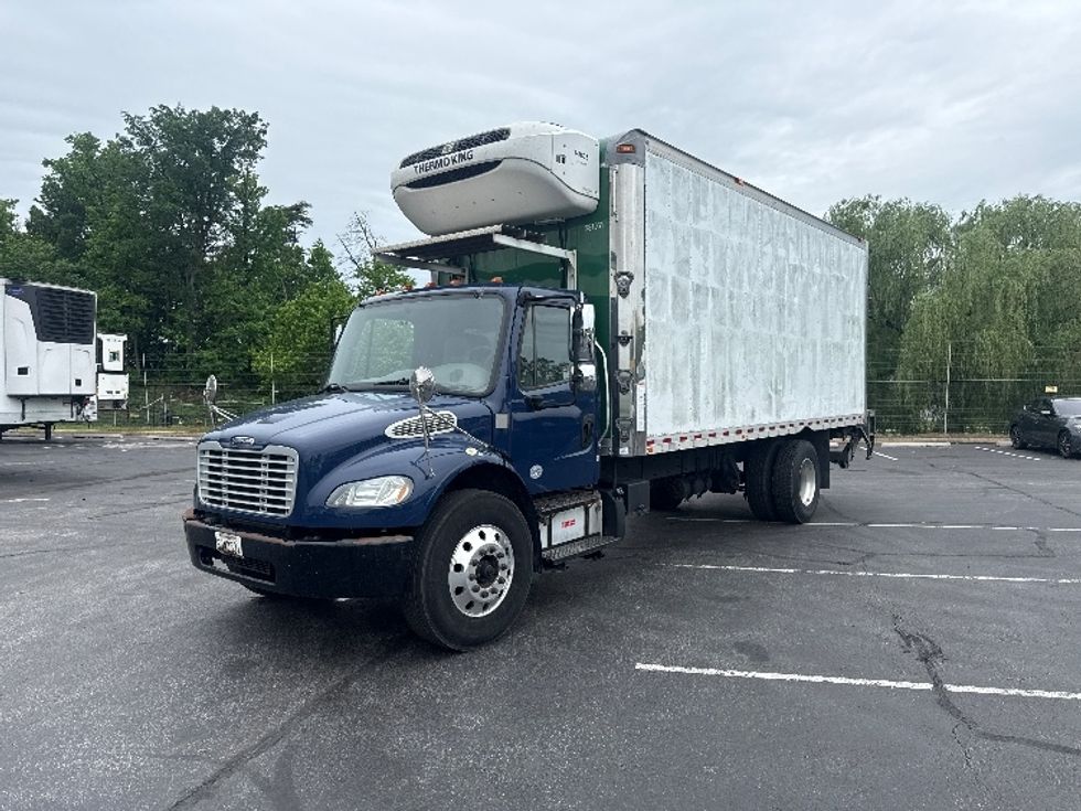 Refrigerated Truck-Light and Medium Duty Trucks-Freightliner-2019-M2-Jessup-MD-211,865\n\t\tmiles-$ 42,250 - Image 3