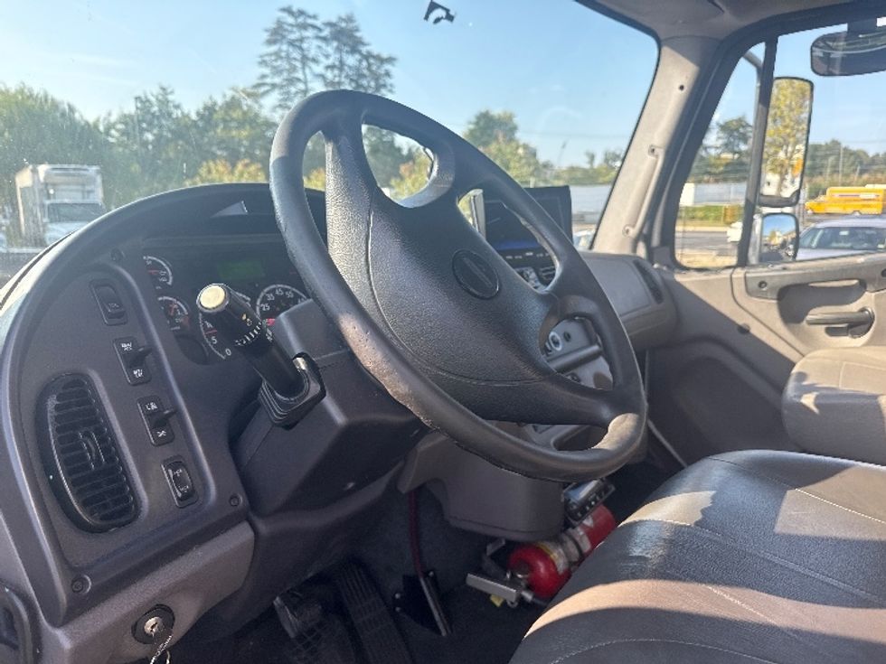 Refrigerated Truck-Light and Medium Duty Trucks-Freightliner-2019-M2-Jessup-MD-211,930\n\t\tmiles-$ 44,000 - Image 16