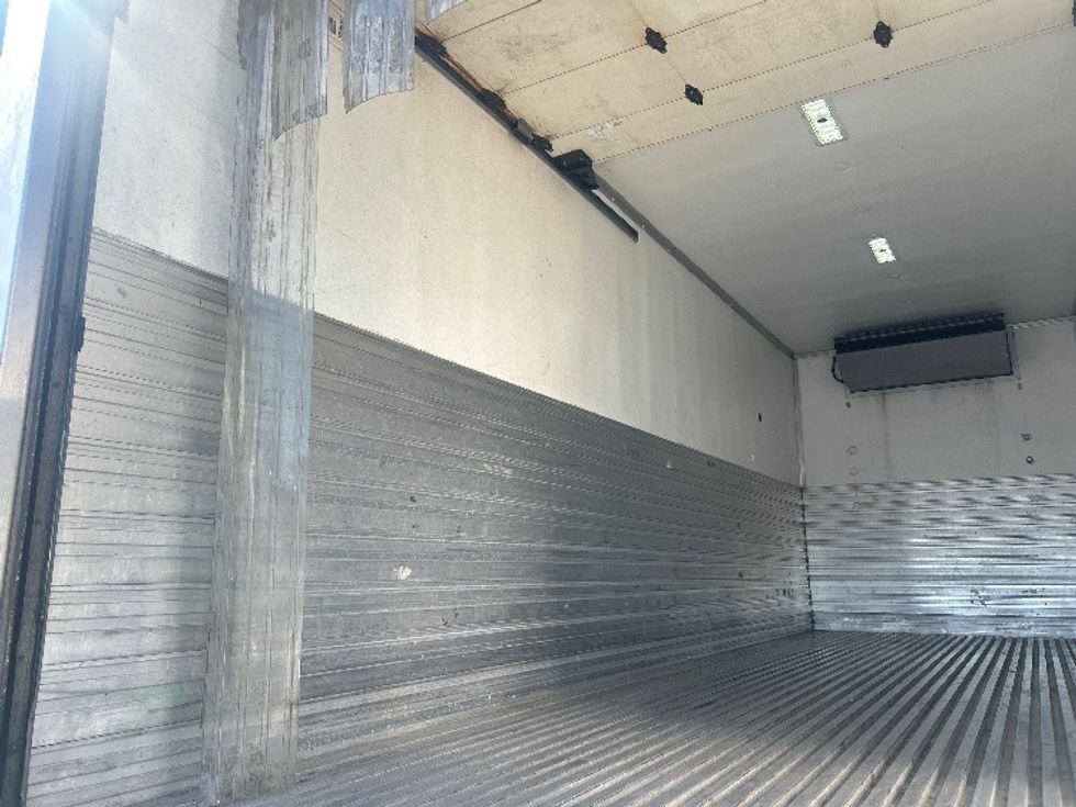 Refrigerated Truck-Light and Medium Duty Trucks-Freightliner-2019-M2-Jessup-MD-212,256\n\t\tmiles-$ 42,750 - Image 11