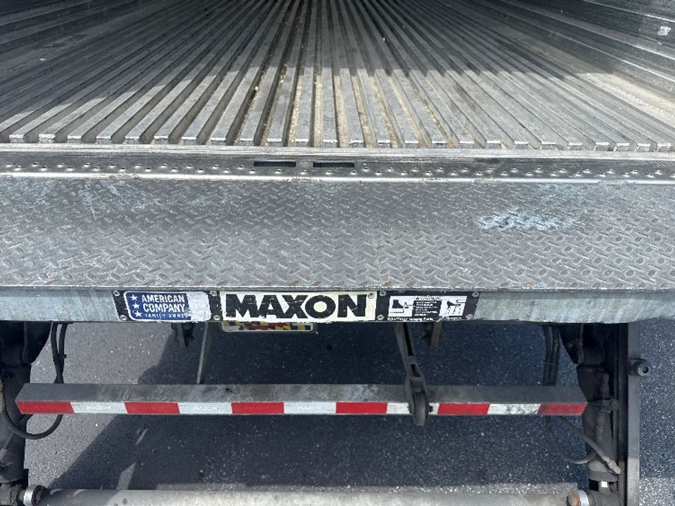 Refrigerated Truck-Light and Medium Duty Trucks-Freightliner-2019-M2-Jessup-MD-215,242\n\t\tmiles-$ 44,000 - Image 9