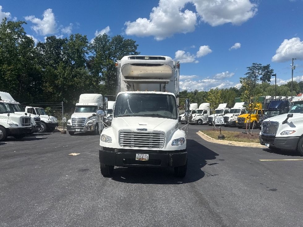 Refrigerated Truck-Light and Medium Duty Trucks-Freightliner-2019-M2-Jessup-MD-218,520\n\t\tmiles-$ 42,750 - Image 2