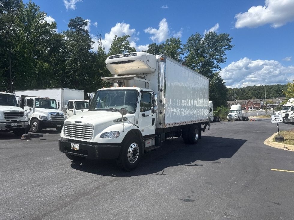 Refrigerated Truck-Light and Medium Duty Trucks-Freightliner-2019-M2-Jessup-MD-218,520\n\t\tmiles-$ 42,750 - Image 3
