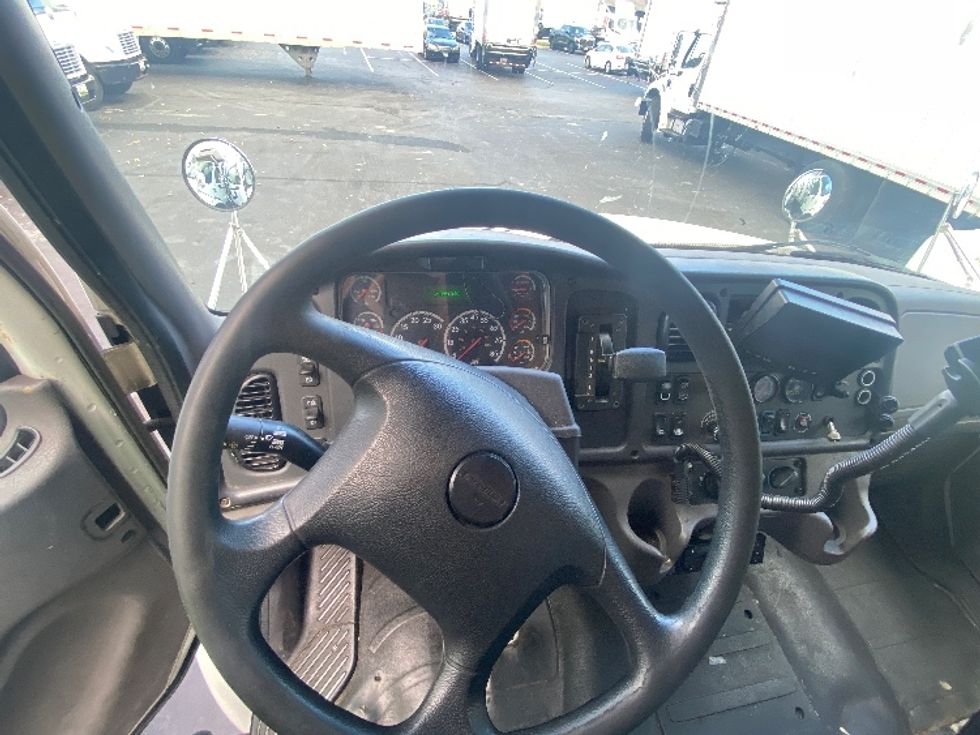 Refrigerated Truck-Light and Medium Duty Trucks-Freightliner-2019-M2-Jessup-MD-218,625\n\t\tmiles-$ 43,000 - Image 18