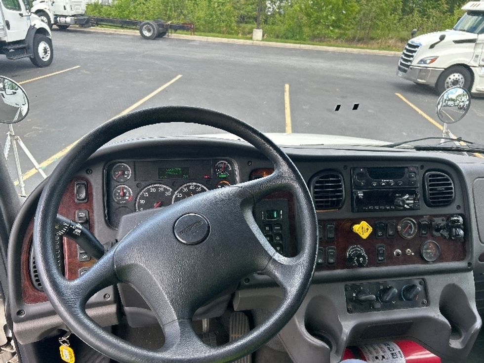 Refrigerated Truck-Light and Medium Duty Trucks-Freightliner-2019-M2-Jessup-MD-219,639\n\t\tmiles-$ 55,000 - Image 13