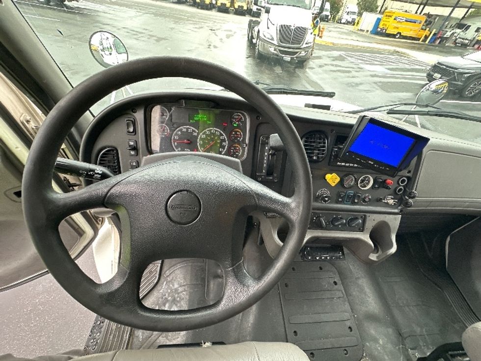 Refrigerated Truck-Light and Medium Duty Trucks-Freightliner-2019-M2-Jessup-MD-220,951\n\t\tmiles-$ 43,000 - Image 18