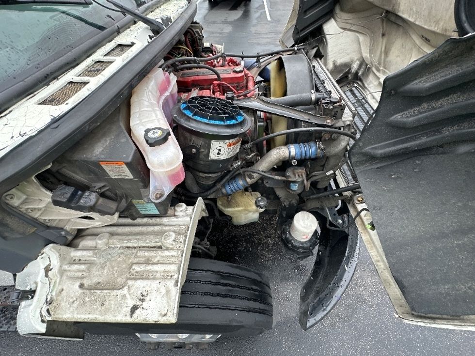 Refrigerated Truck-Light and Medium Duty Trucks-Freightliner-2019-M2-Jessup-MD-220,951\n\t\tmiles-$ 43,000 - Image 23