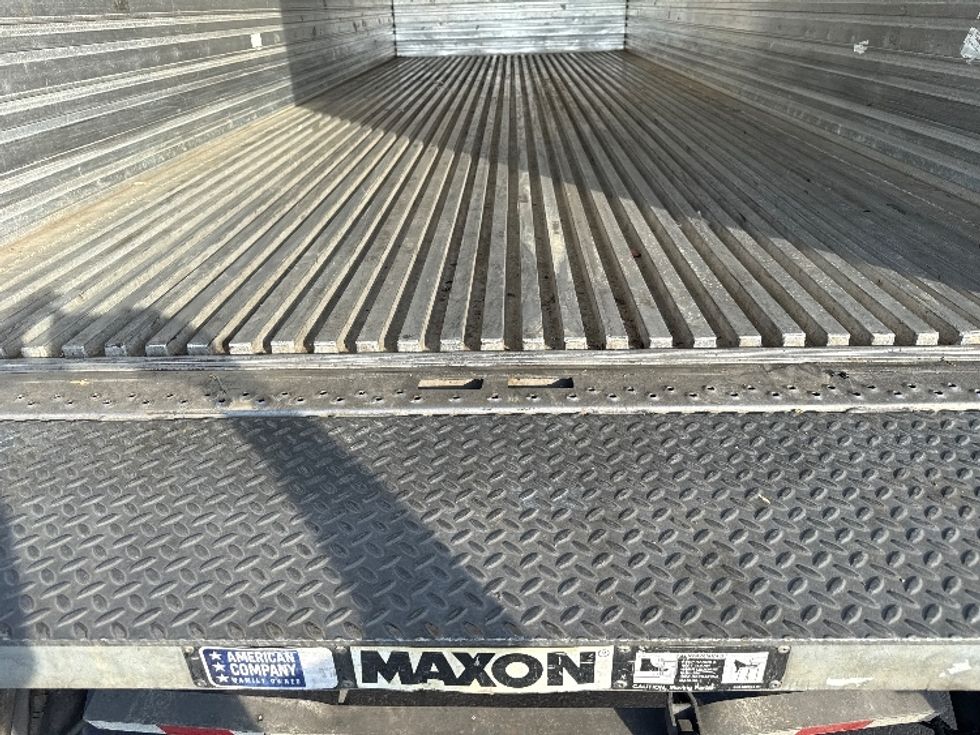 Refrigerated Truck-Light and Medium Duty Trucks-Freightliner-2019-M2-Jessup-MD-222,340\n\t\tmiles-$ 41,250 - Image 10