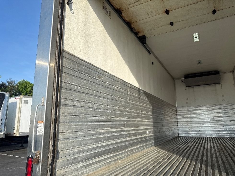 Refrigerated Truck-Light and Medium Duty Trucks-Freightliner-2019-M2-Jessup-MD-222,340\n\t\tmiles-$ 41,250 - Image 11