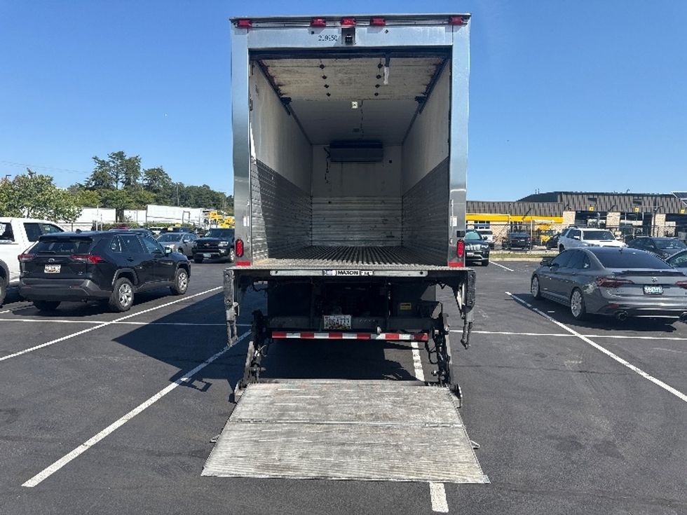 Refrigerated Truck-Light and Medium Duty Trucks-Freightliner-2019-M2-Jessup-MD-231,947\n\t\tmiles-$ 42,250 - Image 8