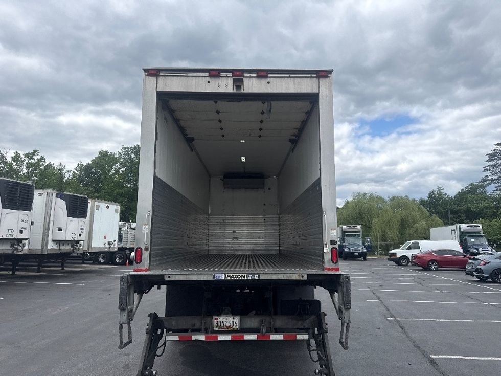 Refrigerated Truck-Light and Medium Duty Trucks-Freightliner-2019-M2-Jessup-MD-231,998\n\t\tmiles-$ 34,000 - Image 8