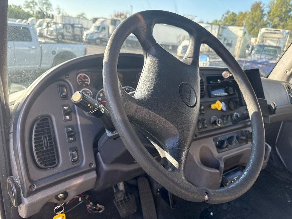Refrigerated Truck-Light and Medium Duty Trucks-Freightliner-2019-M2-Jessup-MD-235,413\n\t\tmiles-$ 41,000 - Image 16