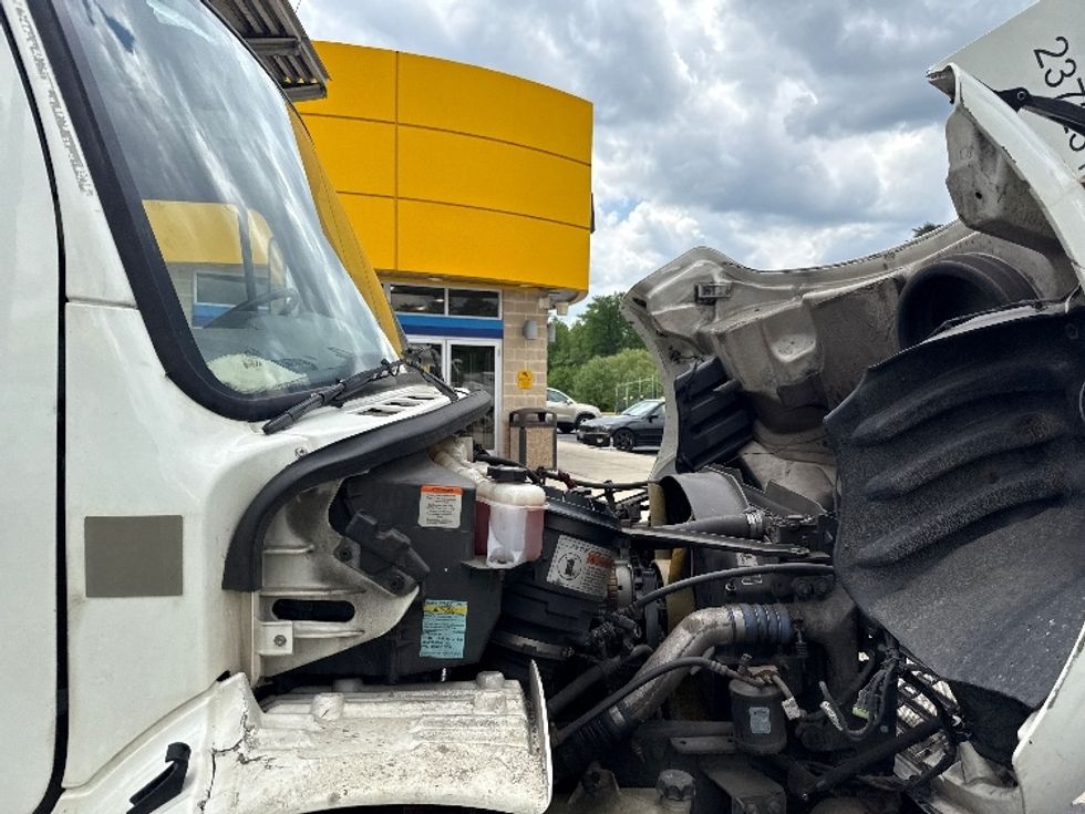 Refrigerated Truck-Light and Medium Duty Trucks-Freightliner-2019-M2-Jessup-MD-236,615\n\t\tmiles-$ 46,750 - Image 22