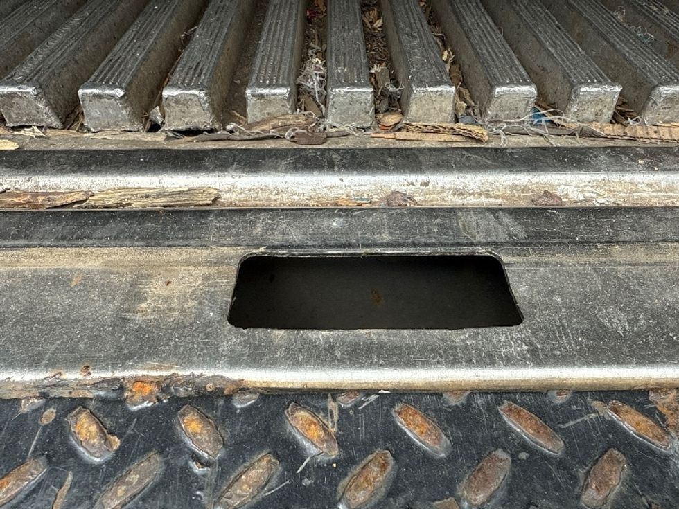 Refrigerated Truck-Light and Medium Duty Trucks-Freightliner-2019-M2-Jessup-MD-236,615\n\t\tmiles-$ 46,750 - Image 9