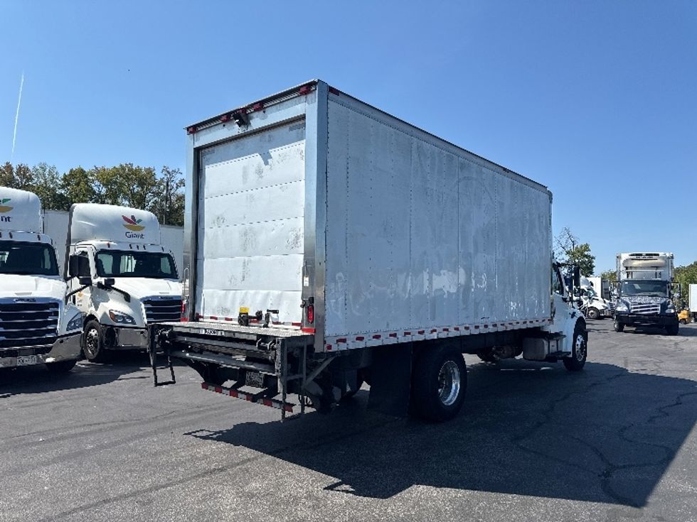 Refrigerated Truck-Light and Medium Duty Trucks-Freightliner-2019-M2-Jessup-MD-238,193\n\t\tmiles-$ 40,000 - Image 12