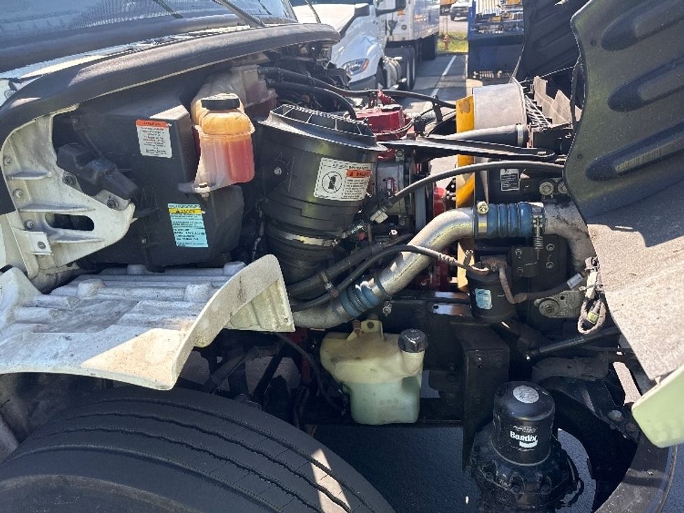 Refrigerated Truck-Light and Medium Duty Trucks-Freightliner-2019-M2-Jessup-MD-238,193\n\t\tmiles-$ 40,000 - Image 22