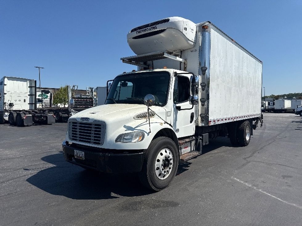 Refrigerated Truck-Light and Medium Duty Trucks-Freightliner-2019-M2-Jessup-MD-238,193\n\t\tmiles-$ 40,000 - Image 3