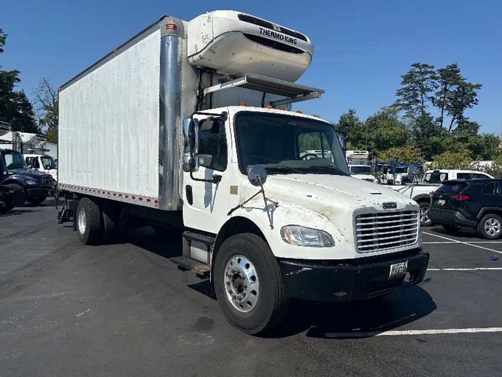 Refrigerated Truck-Light and Medium Duty Trucks-Freightliner-2019-M2-Jessup-MD-238,611\n\t\tmiles-$ 40,750 - Image 1