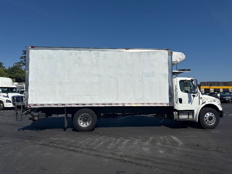 Refrigerated Truck-Light and Medium Duty Trucks-Freightliner-2019-M2-Jessup-MD-238,611\n\t\tmiles-$ 40,750 - Image 14