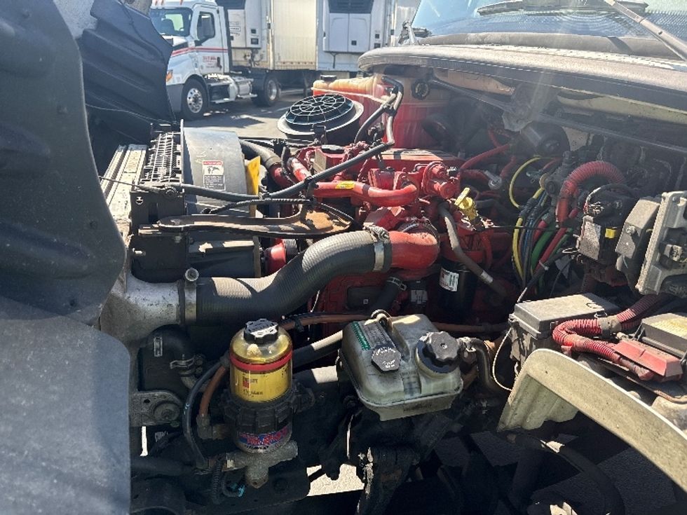 Refrigerated Truck-Light and Medium Duty Trucks-Freightliner-2019-M2-Jessup-MD-238,611\n\t\tmiles-$ 40,750 - Image 22
